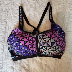 VS Sports bra, size 34DD